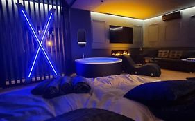 Love Room